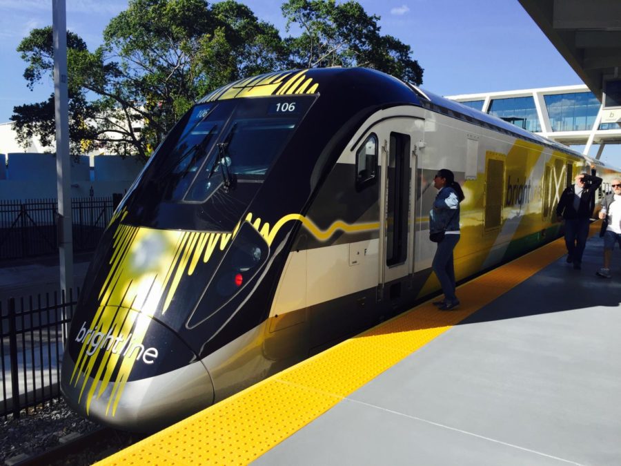 Brightline train pulls into the Ft. Lauderdale station